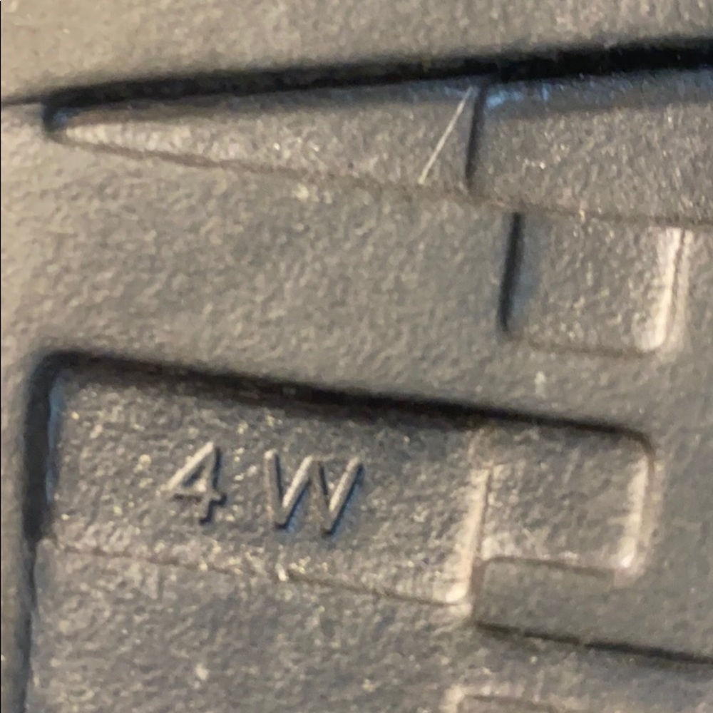 Adidas slides - Picture 4 of 6